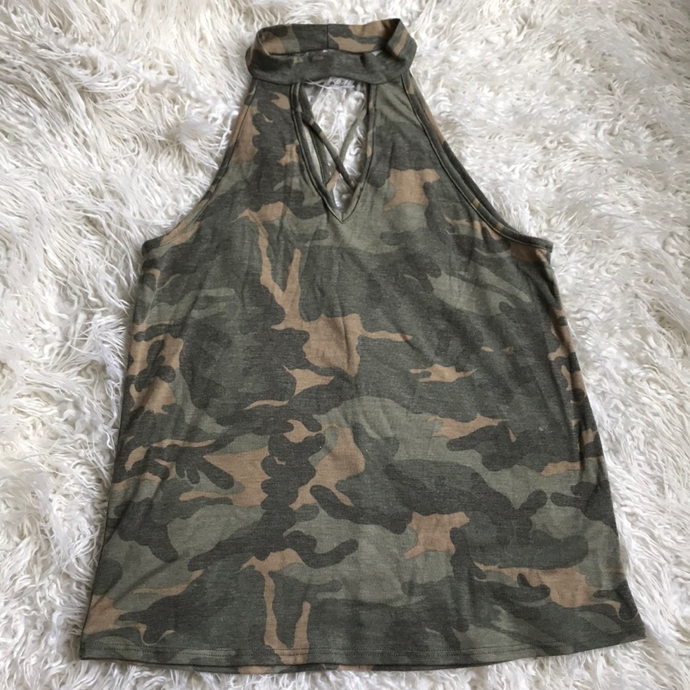 Francesca’s camo tank